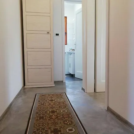 Summer Apartment *